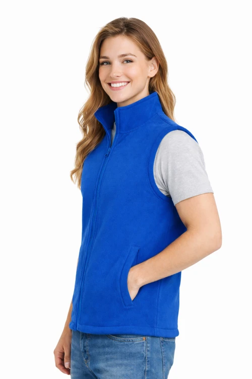 Kamizelka damska bezrękawnik polar zapinany na zamek chabrowy widok z boku.png