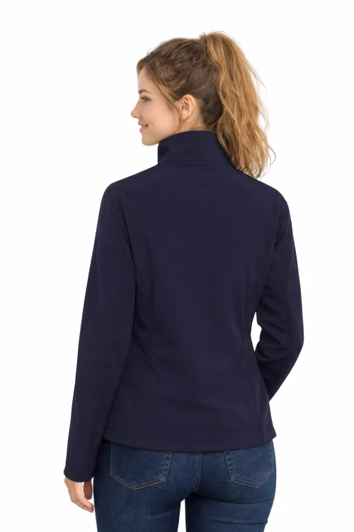Kurtka damska softshell z kieszeniami zapinanan na zamek kolor granatowy widok z tyłu.png