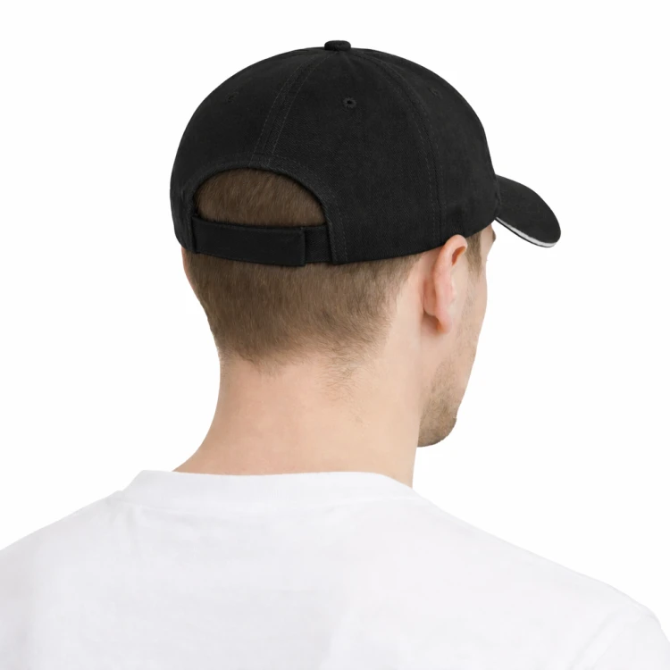 Czapka z daszkiem 5 paneli otwory wentylacyjne unisex opaska przeciwpotna czarna tył.png