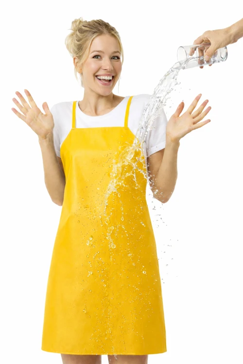 Fartuszek nieprzemakalny wodoodpormy ochrona przed wodą kolor żółty dla kobiet i mężczyzn.png