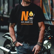 koszulka-meska-modziezowa-t-shirt-zarobiony-jestem