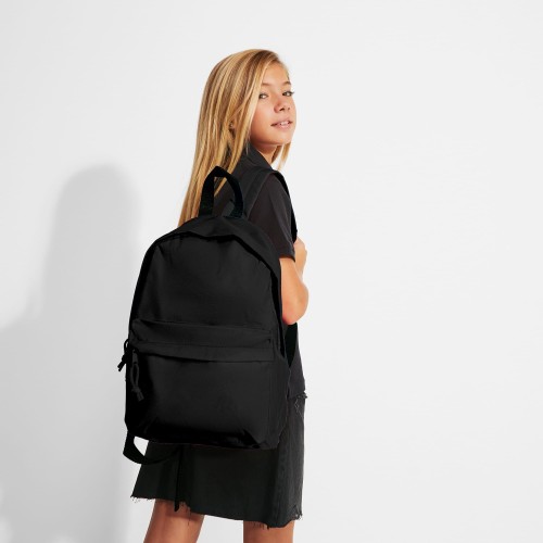 komfortowy-plecak-szkolny-turystyczny-wytrzymay-na