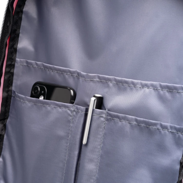 plecak-podrozny-szary-kabinowy-na-laptopa-wizzair-