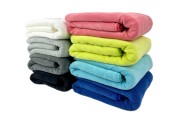recznik-szybkoschnacy-z-mikrofibry-z-dodatkiem-plu