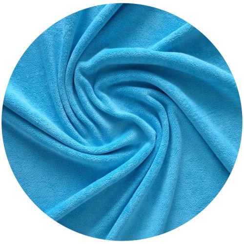 recznik-szybkoschnacy-z-mikrofibry-z-dodatkiem-plu