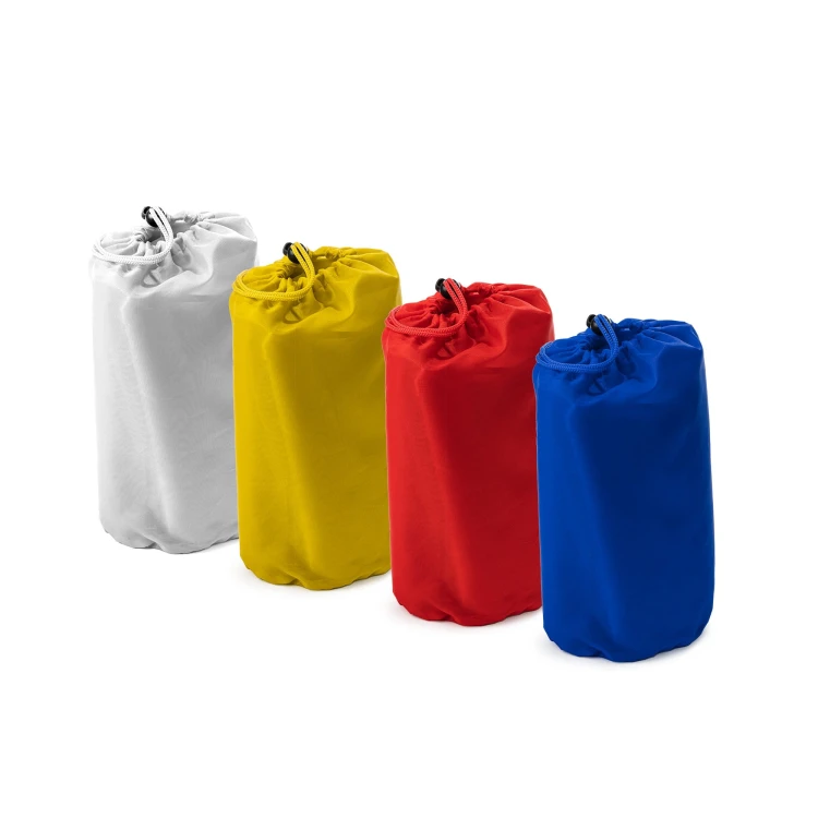 paszcz-przeciwdeszczowy-z-kapturem-wytrzymay-zoty